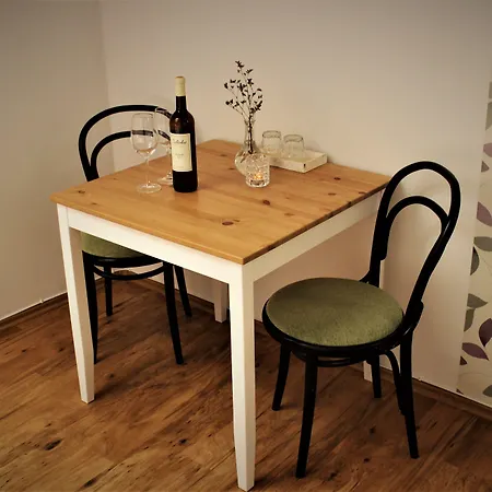 Penzion a restaurace U ŘEKY-3